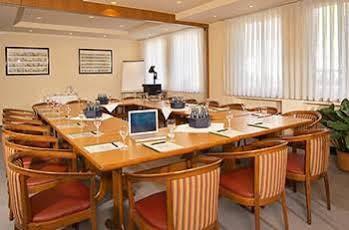 Biohotel Am Lunik Park Hohen Neuendorf Ngoại thất bức ảnh